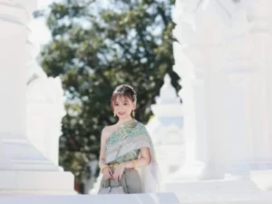 Thai costume rental and photoshoot package in Chiang Mai by Baan Or Jao